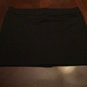Black midi skirt